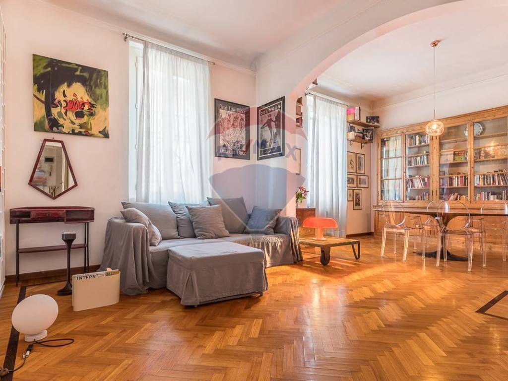 appartamento in vendita a Milano in zona Porta Vittoria