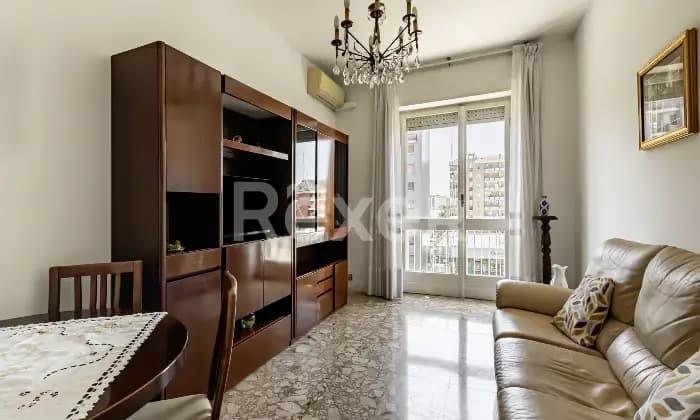 appartamento in vendita a Milano in zona Famagosta