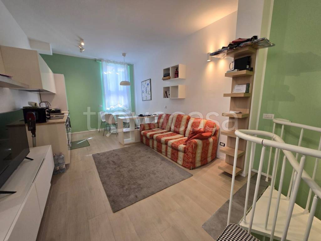 appartamento in vendita a Milano in zona Rogoredo