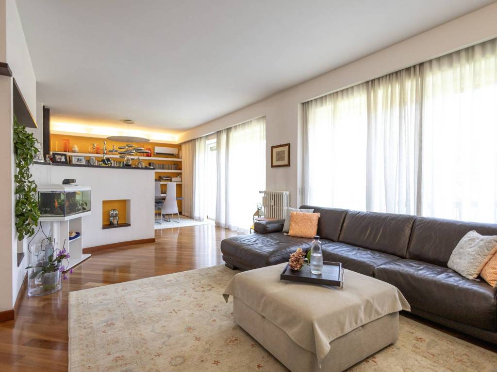 appartamento in vendita a Milano in zona Porta Romana