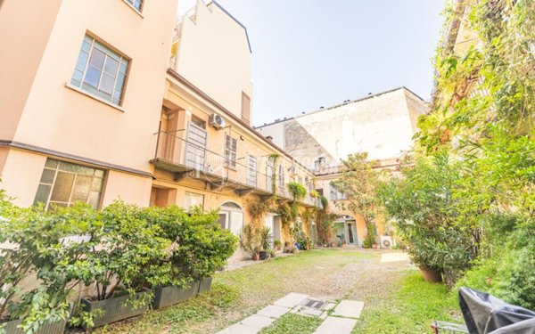 appartamento in vendita a Milano in zona Porta Garibaldi