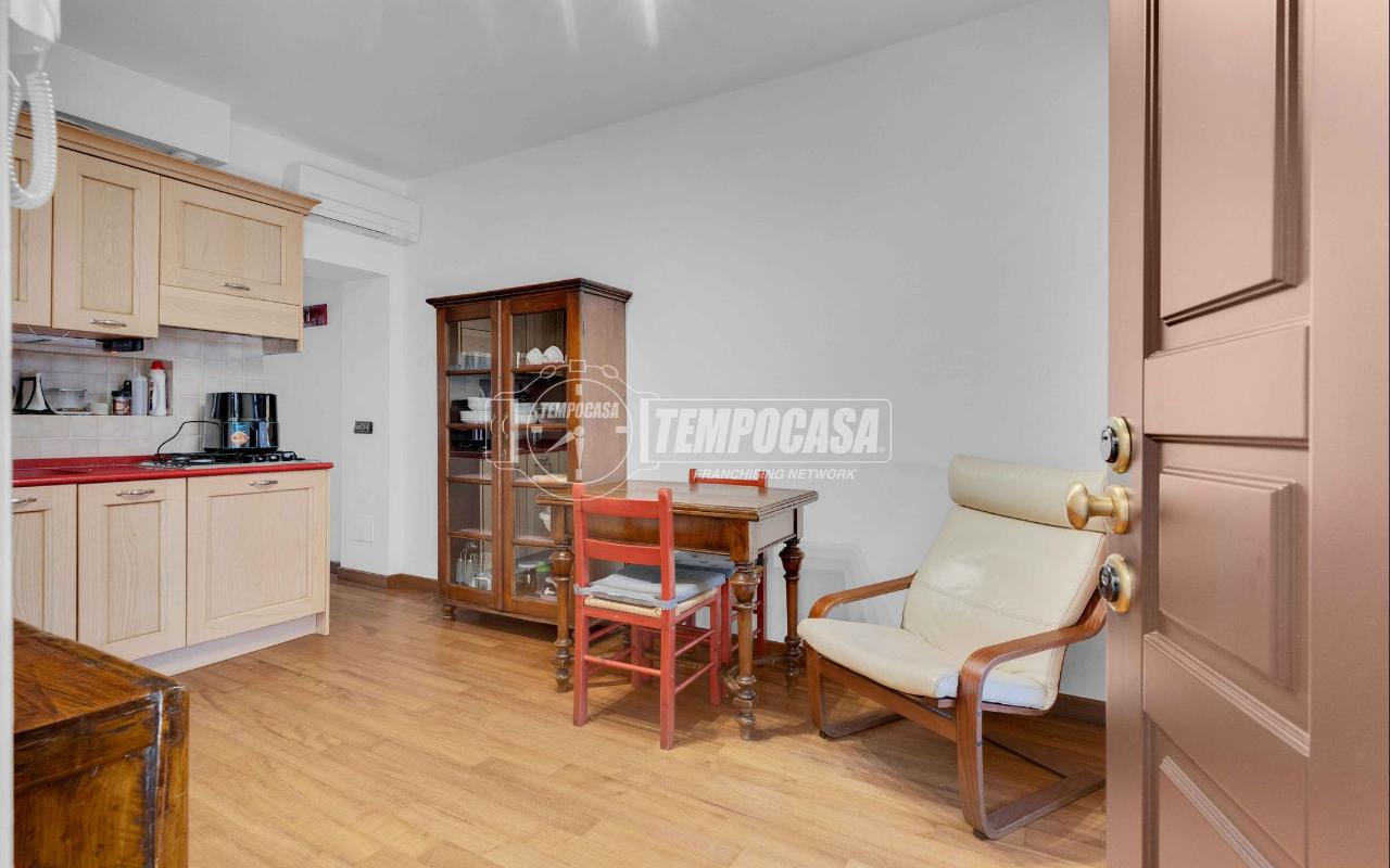 appartamento in vendita a Milano in zona Conchetta