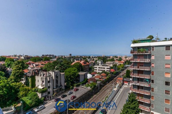 appartamento in vendita a Milano in zona Maggiolina