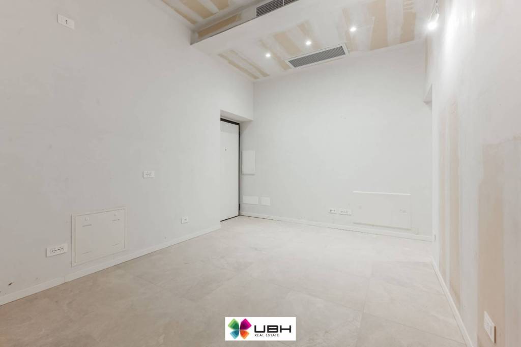 appartamento in vendita a Milano in zona Bocconi