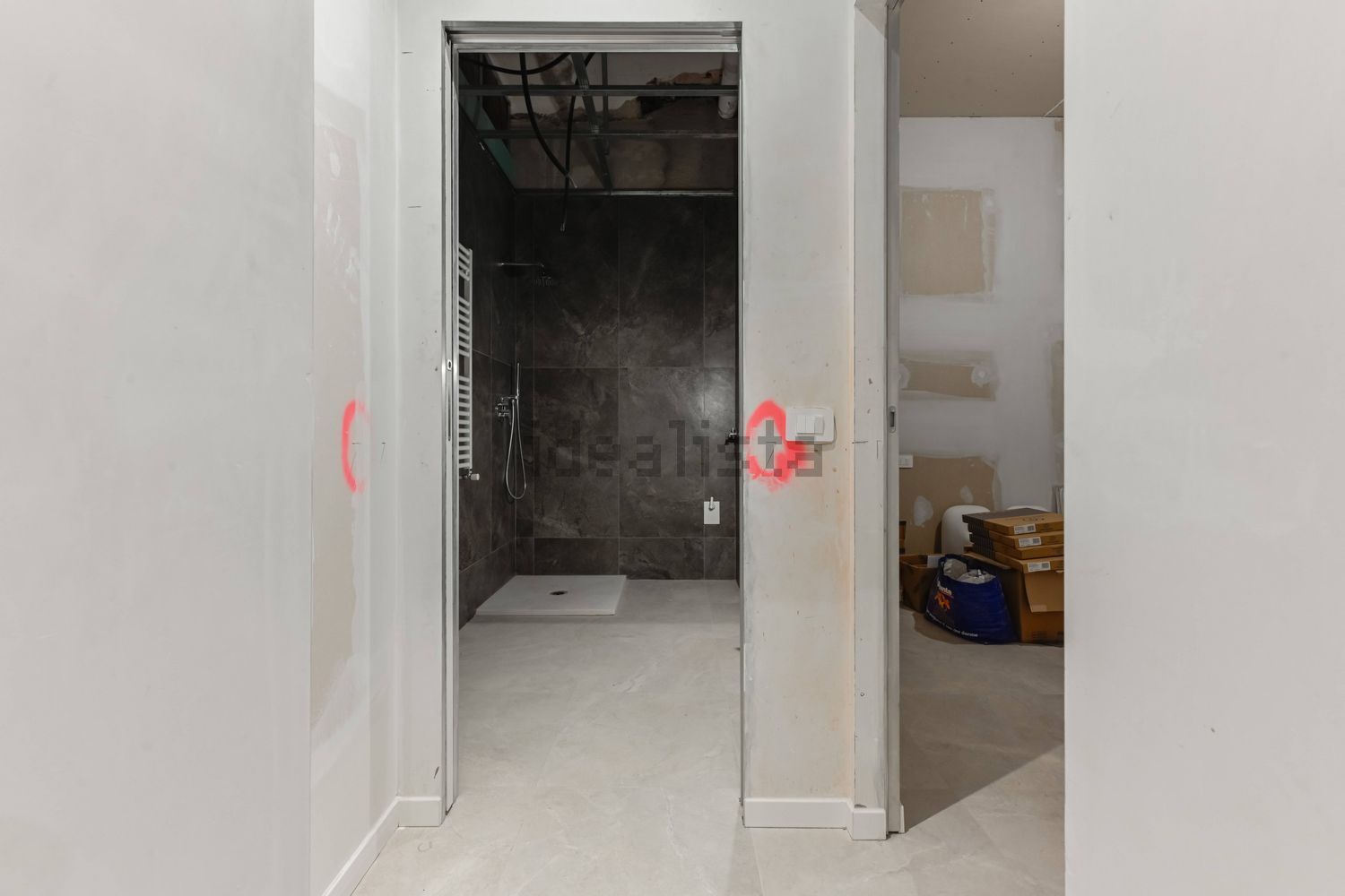 appartamento in vendita a Milano in zona Porta Genova