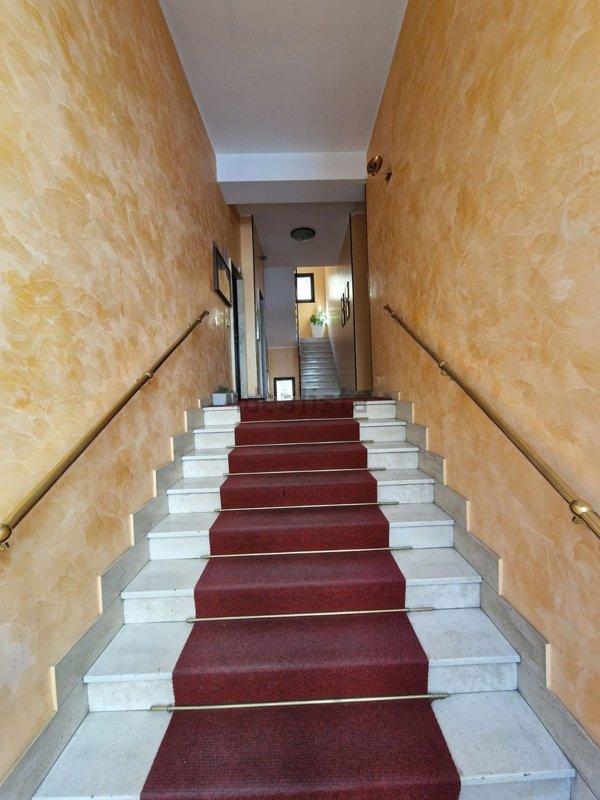 appartamento in vendita a Milano in zona Porta Genova