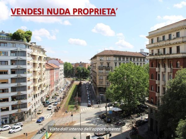 appartamento in vendita a Milano in zona Porta Venezia
