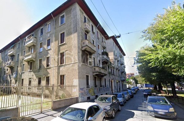 appartamento in vendita a Milano in zona Piazzale Lodi