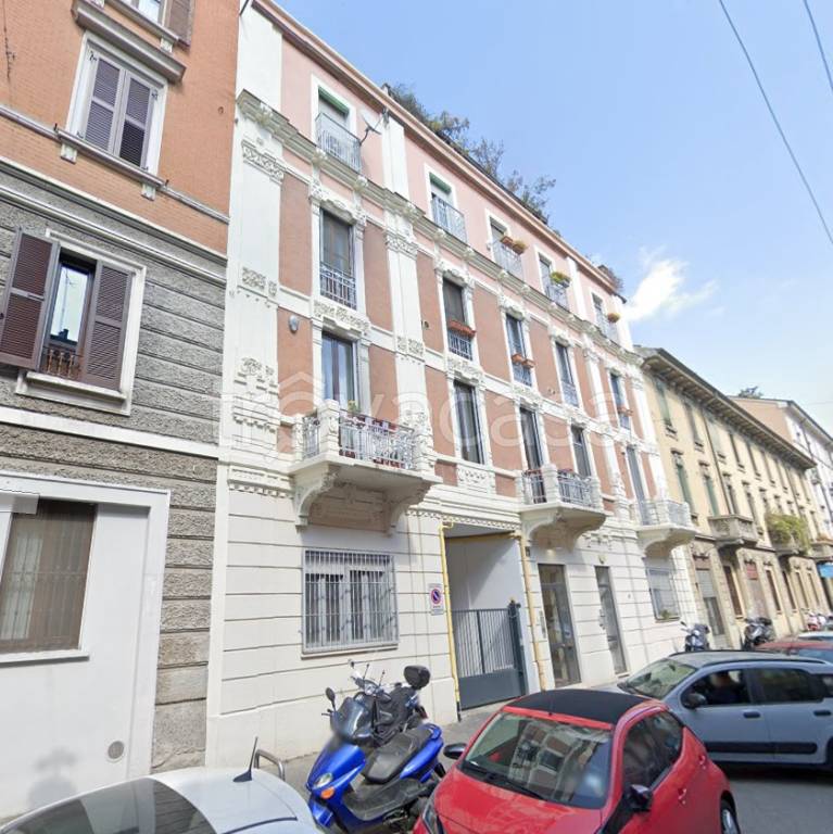 appartamento in vendita a Milano in zona Porta Romana