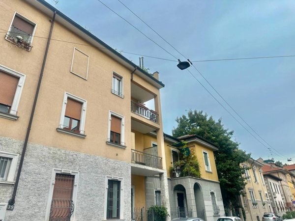 appartamento in vendita a Milano in zona Città Studi