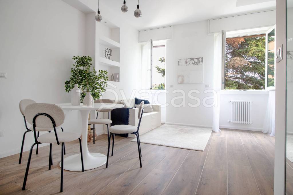 appartamento in vendita a Milano in zona Maggiolina