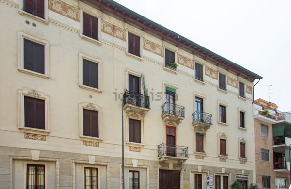 appartamento in vendita a Milano in zona Isola