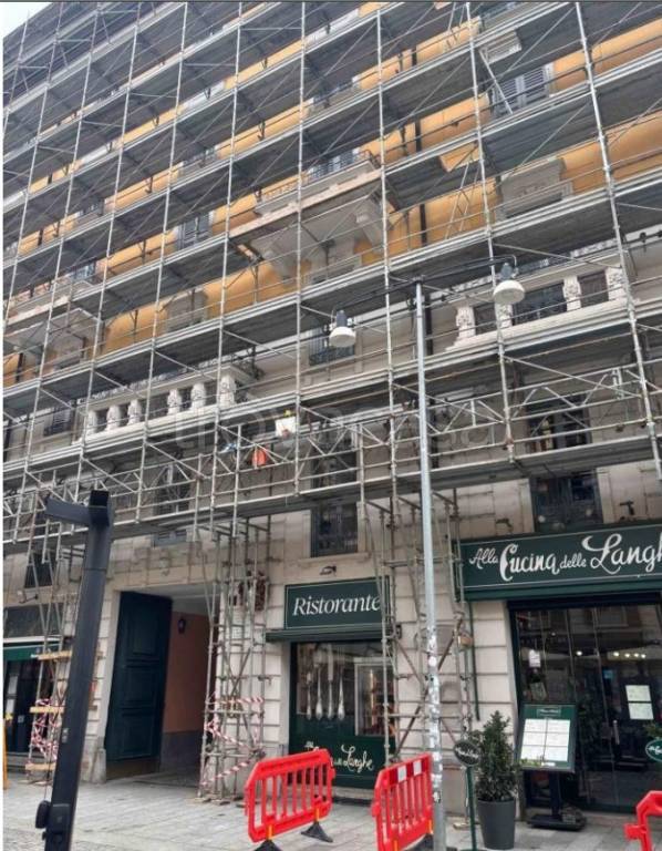 appartamento in vendita a Milano in zona Porta Garibaldi
