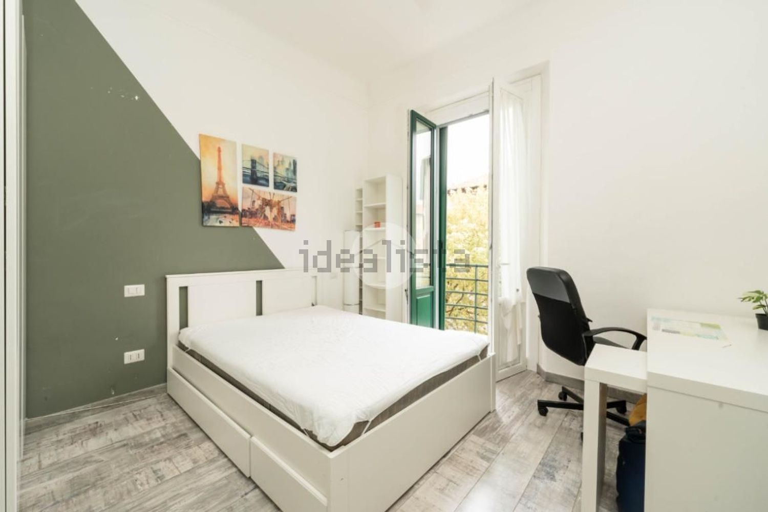 appartamento in vendita a Milano in zona Corvetto