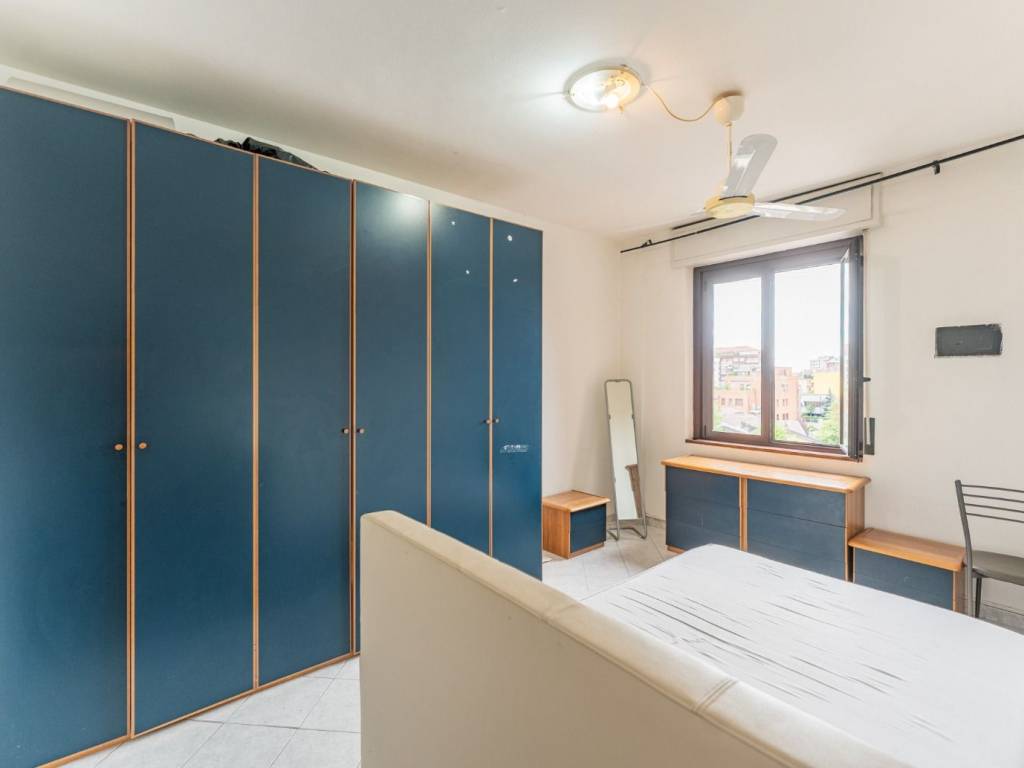 appartamento in vendita a Milano in zona Vigentino