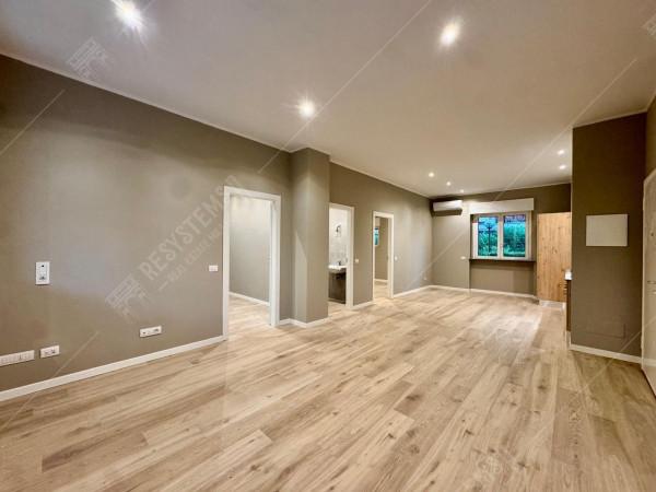 appartamento in vendita a Milano in zona QT8