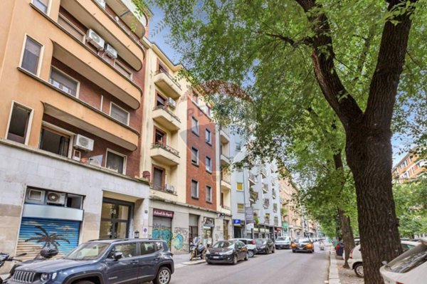 locale commerciale in vendita a Milano