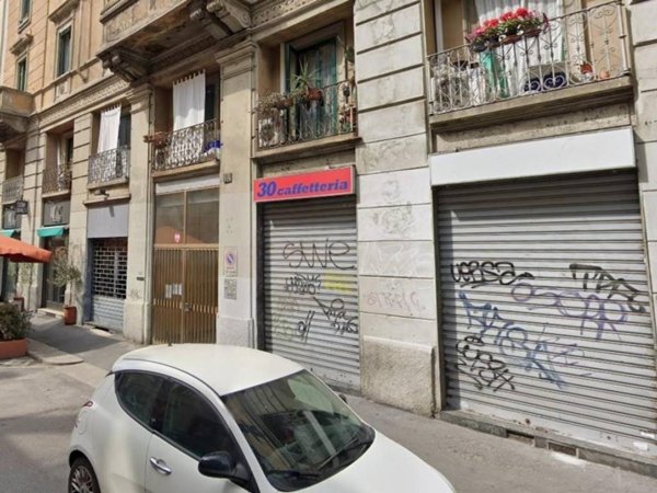 negozio in vendita a Milano in zona Città Studi