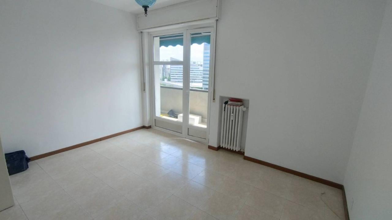 appartamento in vendita a Milano in zona QT8