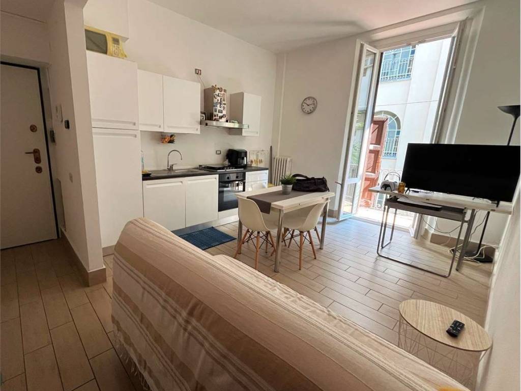 appartamento in vendita a Milano in zona Porta Romana