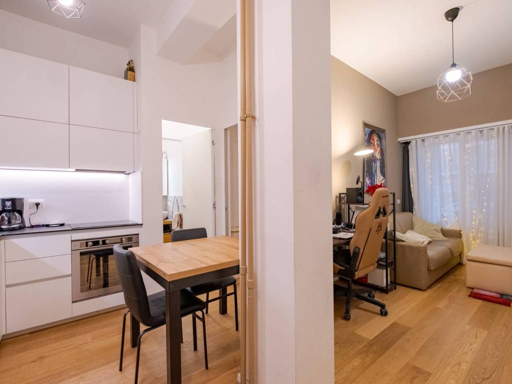 appartamento in vendita a Milano in zona Isola