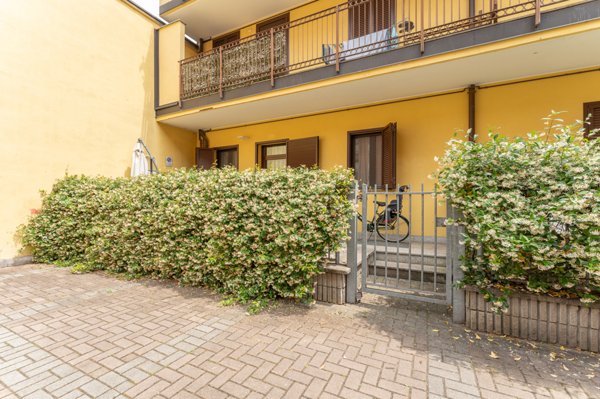 appartamento in vendita a Milano in zona Vigentino