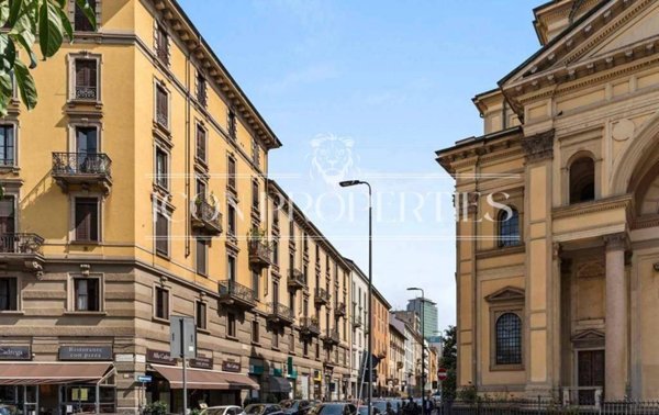 appartamento in vendita a Milano in zona Centro Direzionale
