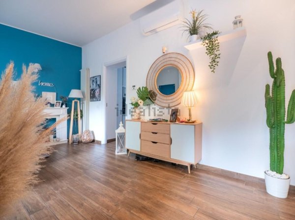 appartamento in vendita a Milano in zona Prato Centenaro