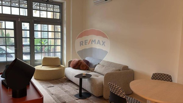 appartamento in vendita a Milano in zona Sempione