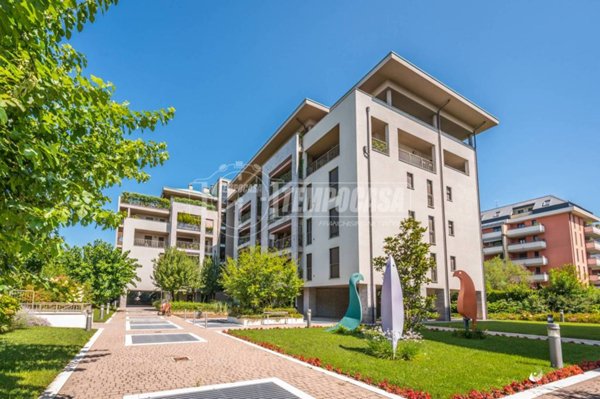 appartamento in vendita a Milano in zona Vigentino