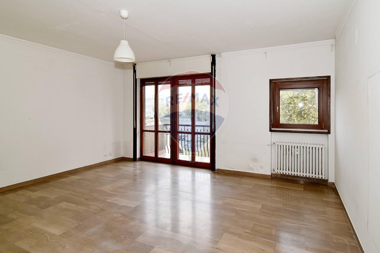 appartamento in vendita a Milano in zona Garegnano