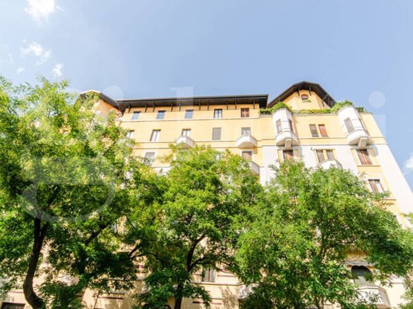 appartamento in vendita a Milano in zona Città Studi