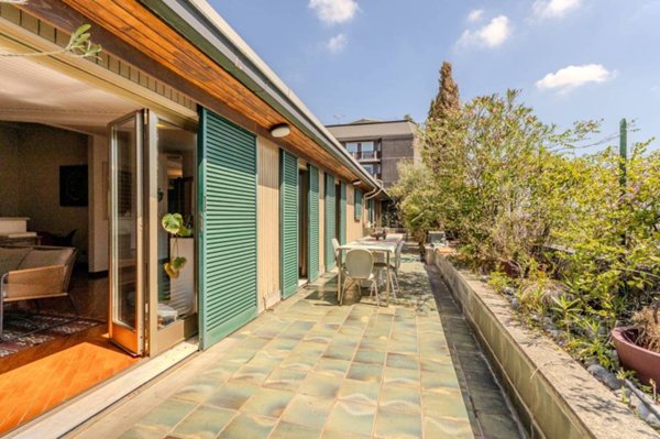 appartamento in vendita a Milano in zona Isola