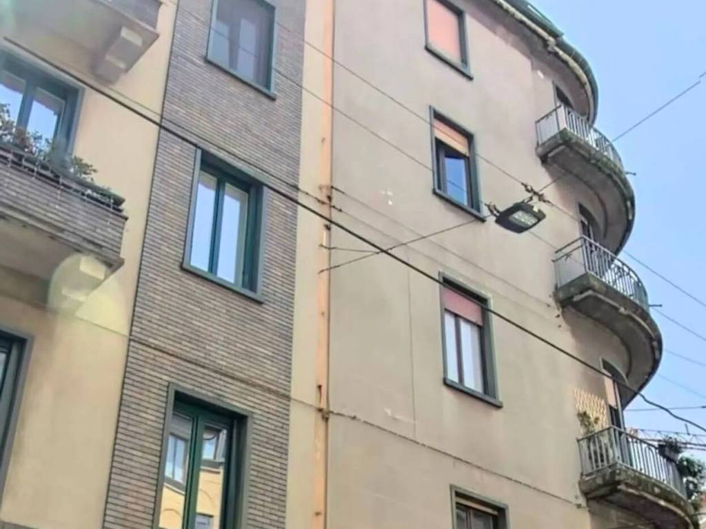 appartamento in vendita a Milano in zona Cadorna