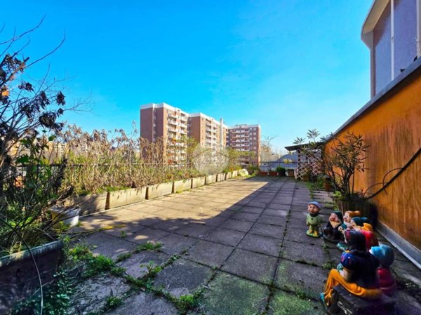 appartamento in vendita a Milano in zona Niguarda