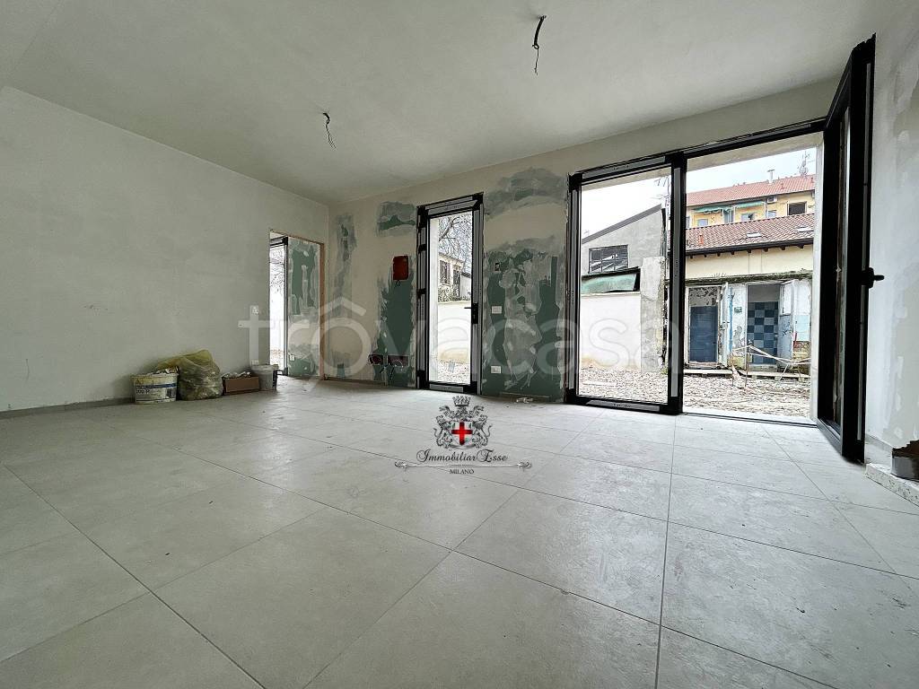 appartamento in vendita a Milano in zona Bocconi