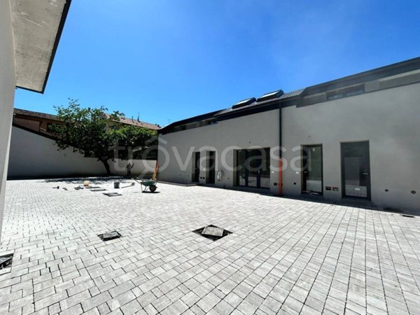 appartamento in vendita a Milano in zona Bocconi