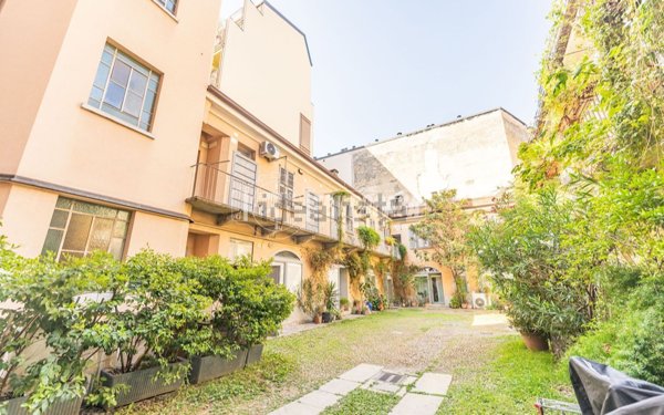 appartamento in vendita a Milano in zona Porta Garibaldi