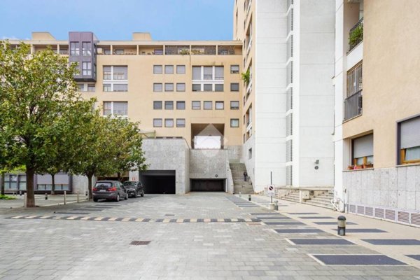 appartamento in vendita a Milano in zona Bicocca