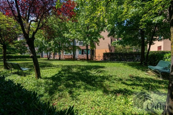 appartamento in vendita a Milano in zona Corvetto