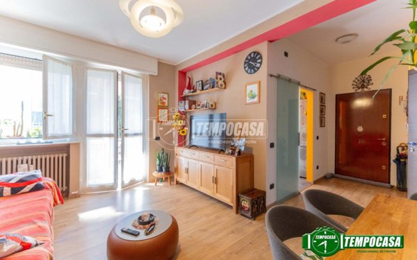appartamento in vendita a Milano in zona Segnano