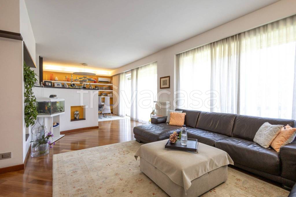 appartamento in vendita a Milano in zona Porta Romana