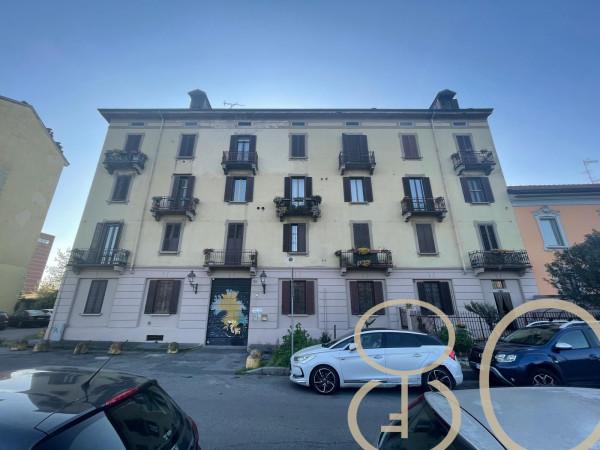 appartamento in vendita a Milano in zona Chiesa Rossa