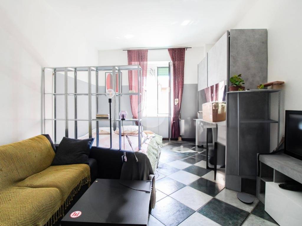 appartamento in vendita a Milano in zona Affori