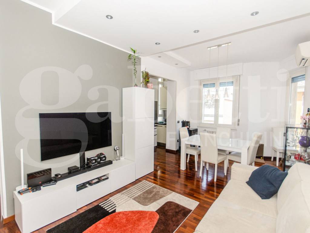 appartamento in vendita a Milano in zona Città Studi