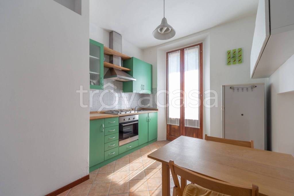 appartamento in vendita a Milano in zona Vigentino