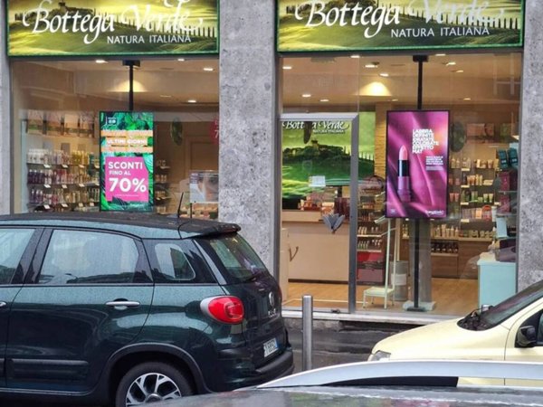 negozio in vendita a Milano