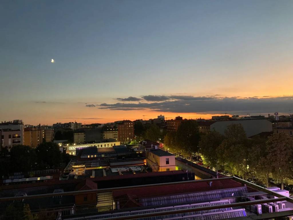 appartamento in vendita a Milano in zona Porta Vittoria