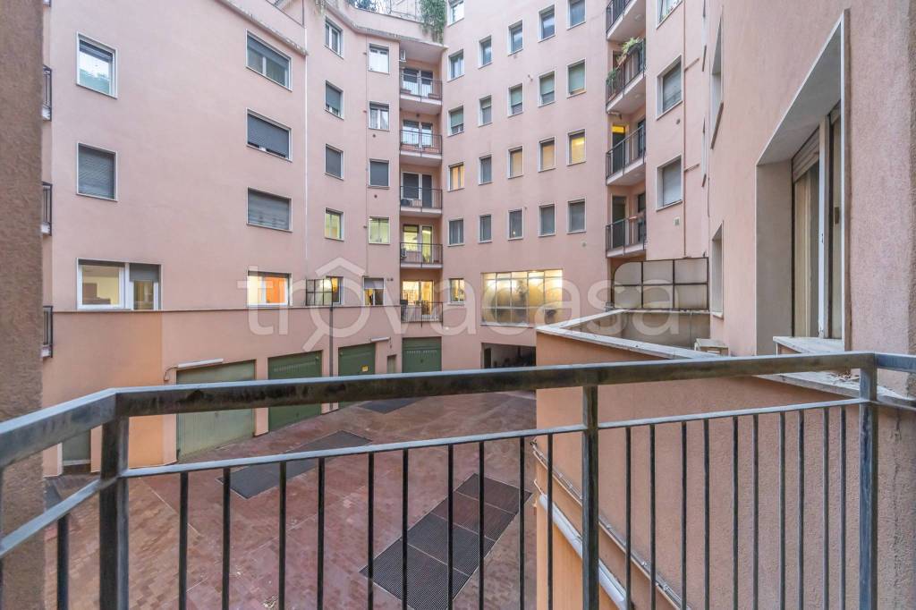 appartamento in vendita a Milano in zona Porta Venezia
