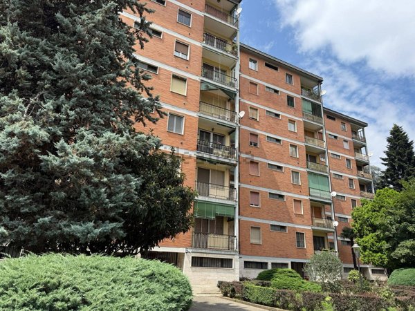appartamento in vendita a Milano in zona Greco